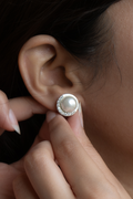 Zenith Pearl Studs