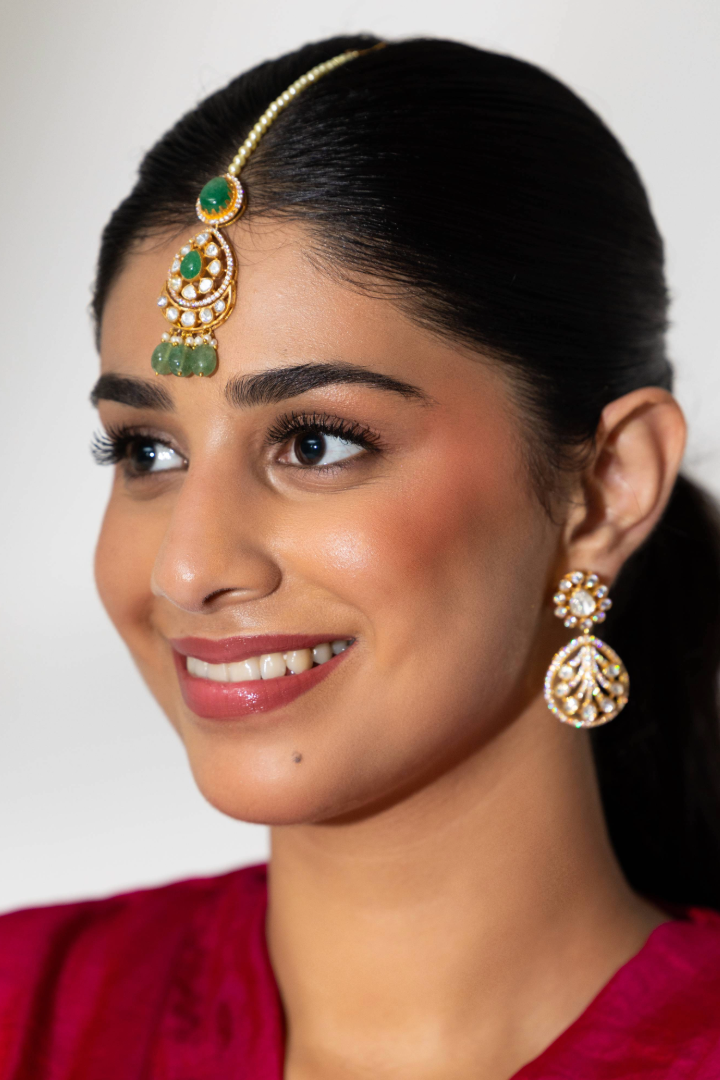 Amrit Maang Tikka