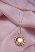 Carre Neck Chain