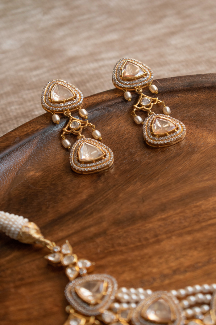 Celestia Polki and Pearl Necklace with Earrings