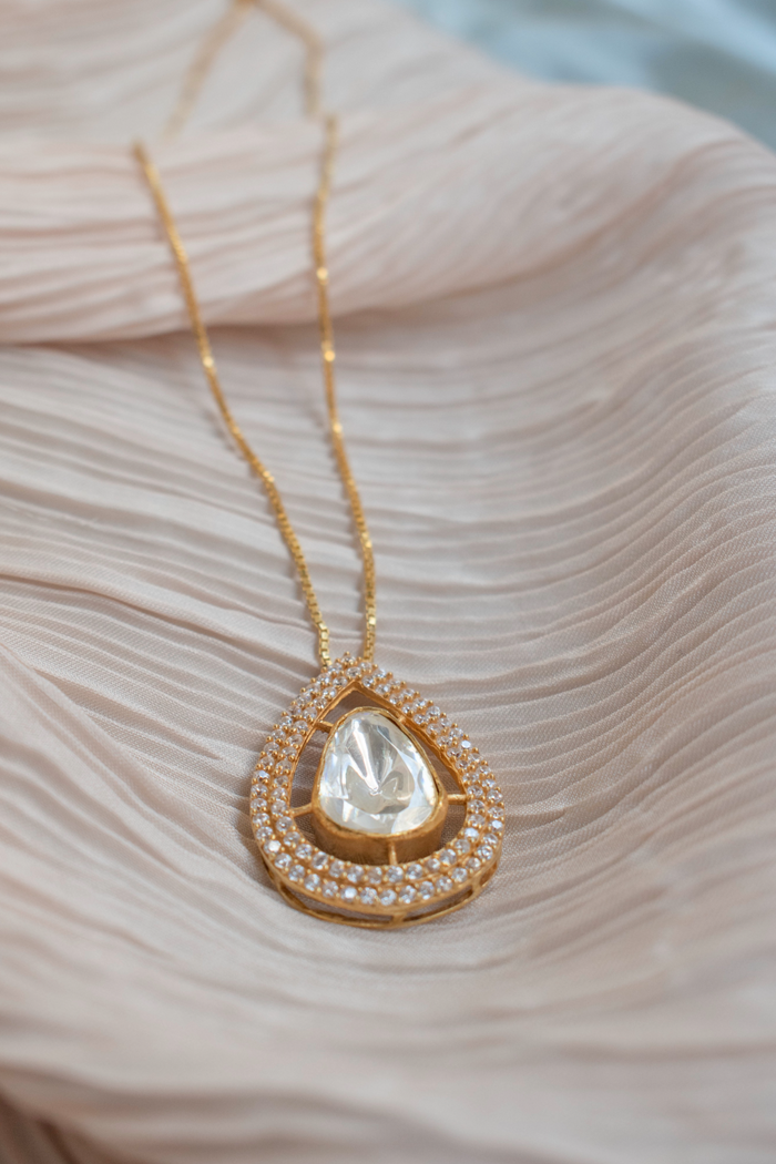 Dewdrop Delight Neck Chain