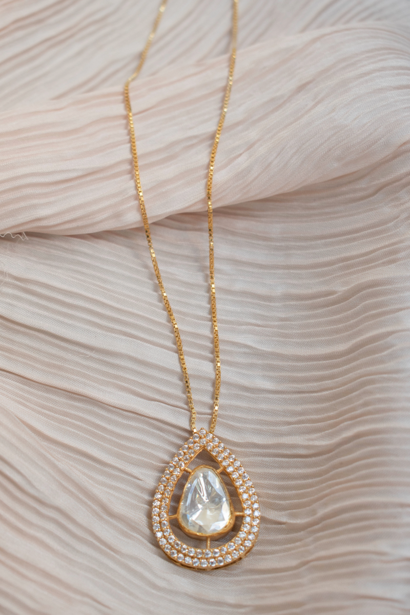 Dewdrop Delight Neck Chain