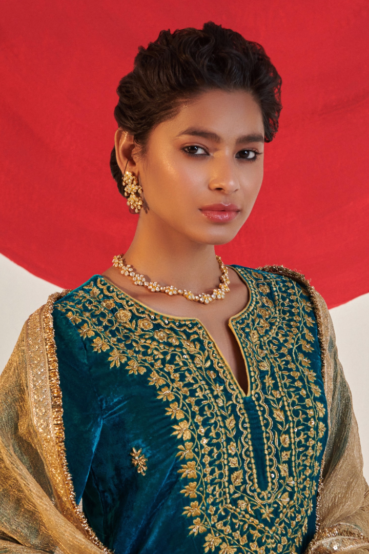 Everbloom Polki String Necklace