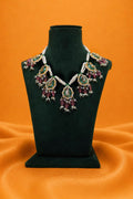 Asa Necklace with Earrings