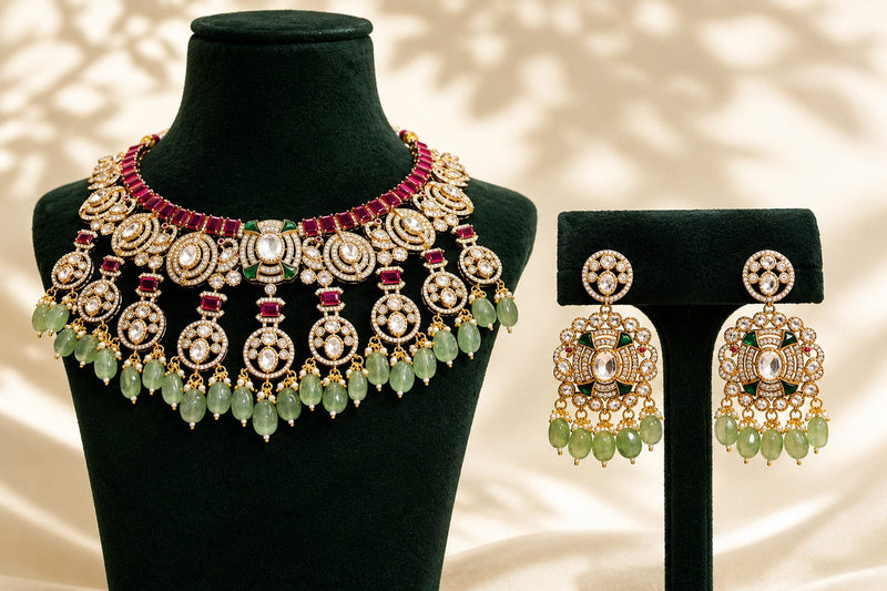 Rahi Necklace with Earrings