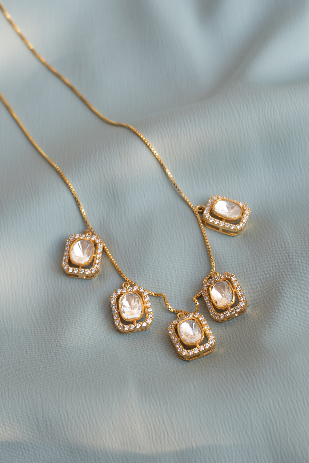 Vargah Solitaire Polki Neck Chain