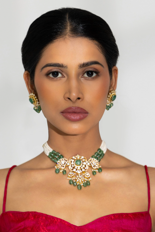 Vana Emerald and Polki Choker with Earrings