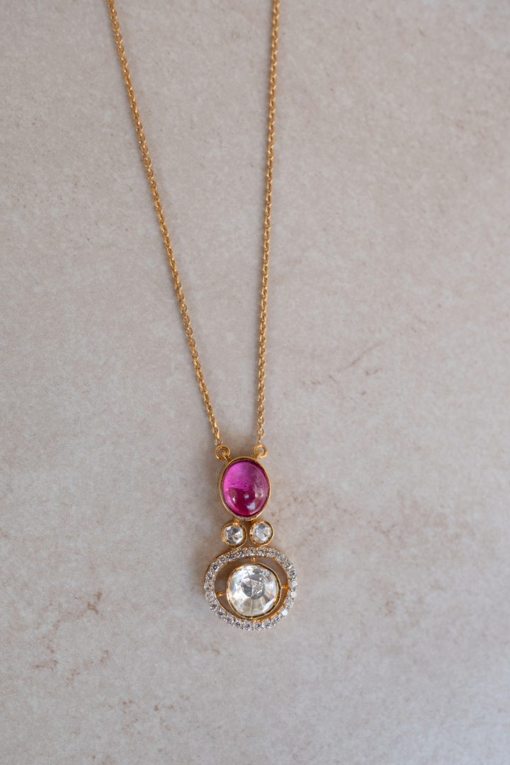 Zaira Neck Chain with Pink Gemstone and Polki