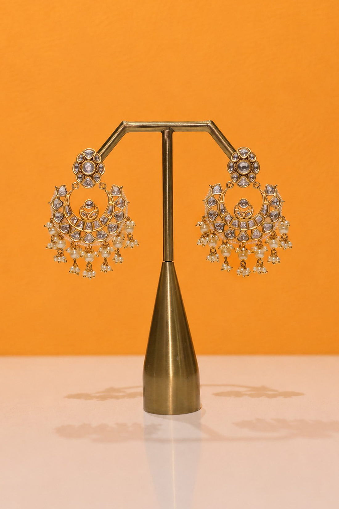 Arisa Necklace with Earrings