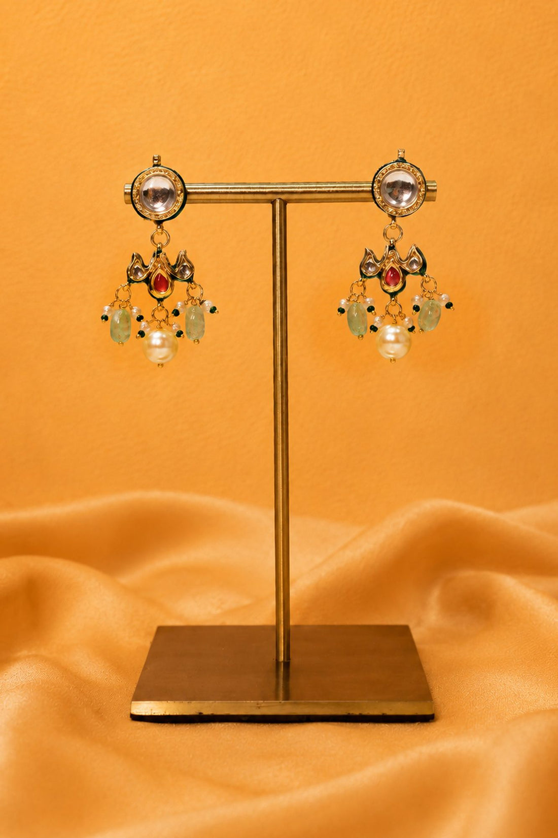 Fia Necklace with Earrings