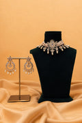 Tiva Necklace with Earrings