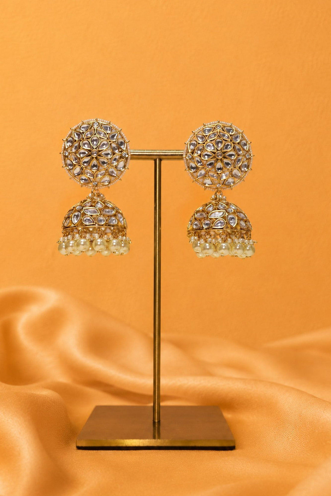 Viya Necklace with Earrings and Maang Tikka