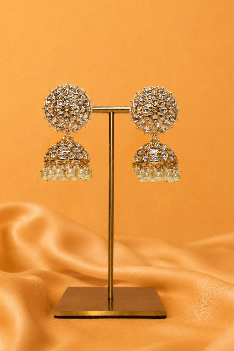 Viya Necklace with Earrings and Maang Tikka