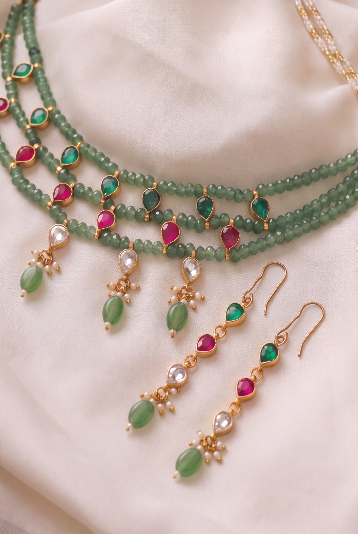 Rachna Necklace with Earrings