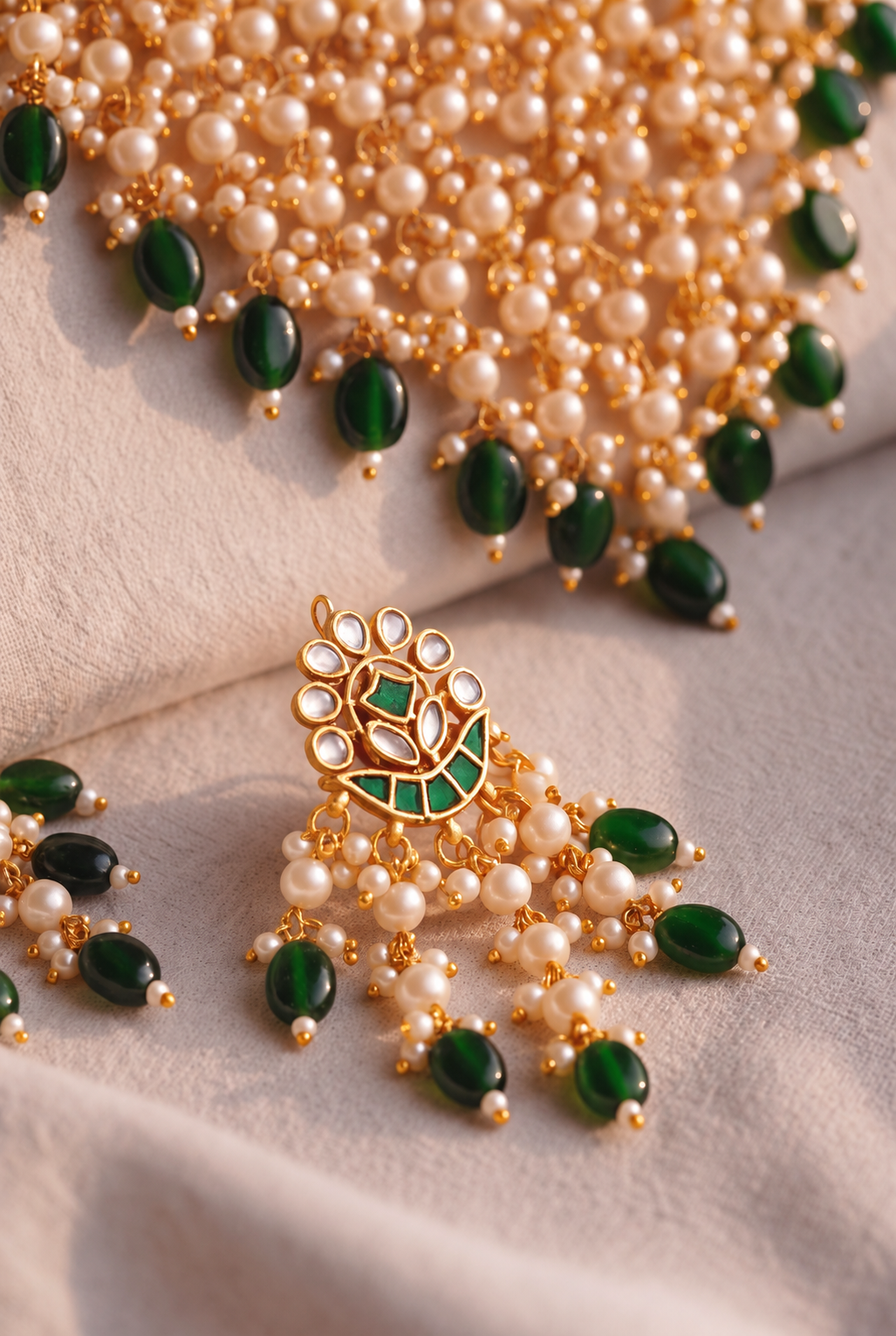 Tarika Necklace with Earrings