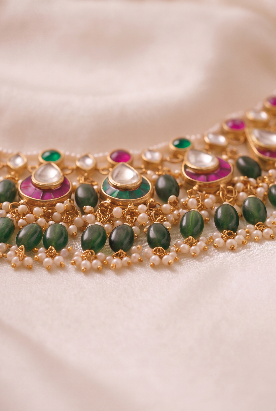Sharanya Necklace with Earrings