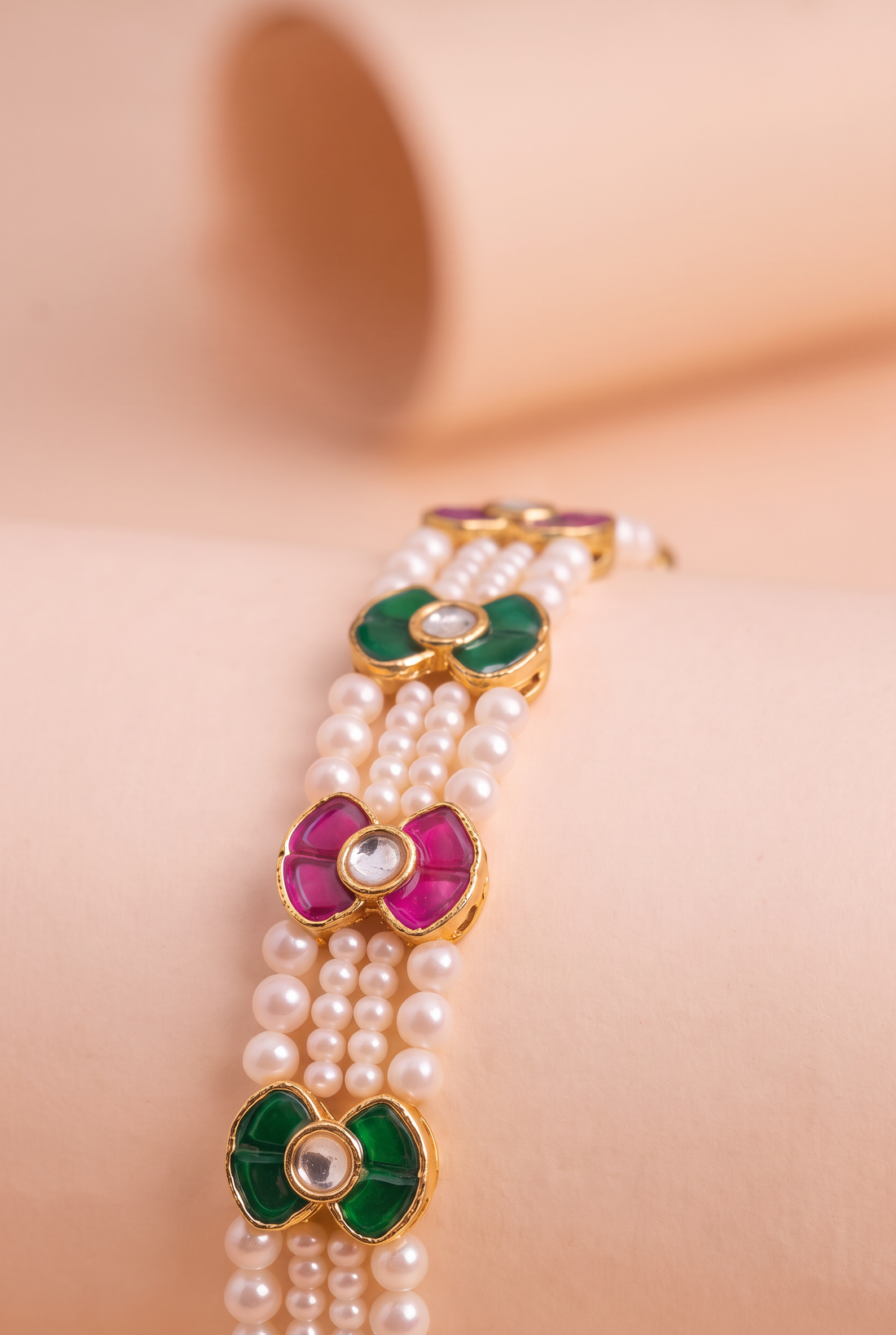 Gul-Panna Pearl Bracelet