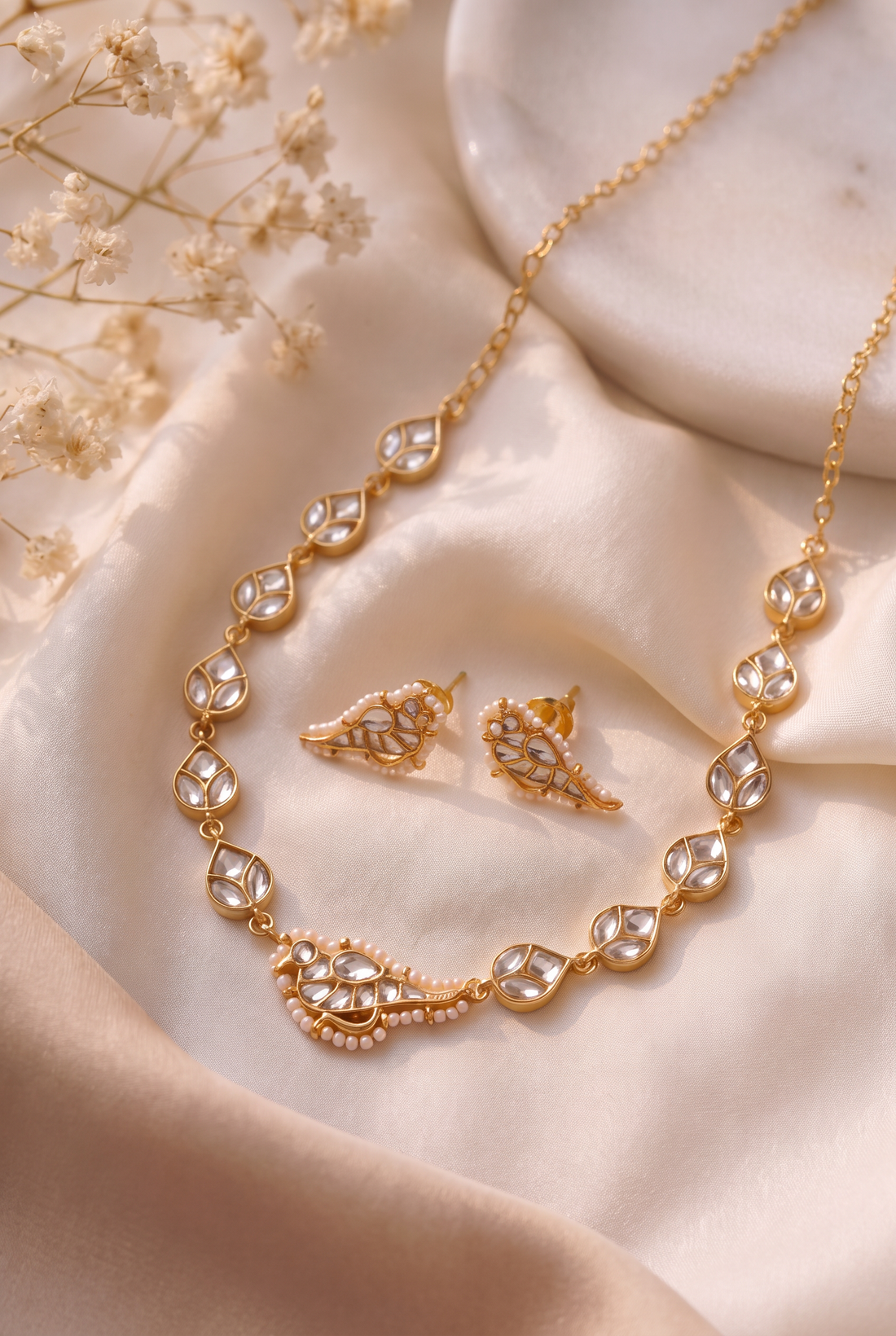 Shuchi Necklace with Earrings