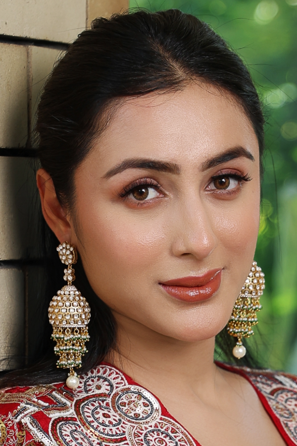 Nishaat Jhumkas