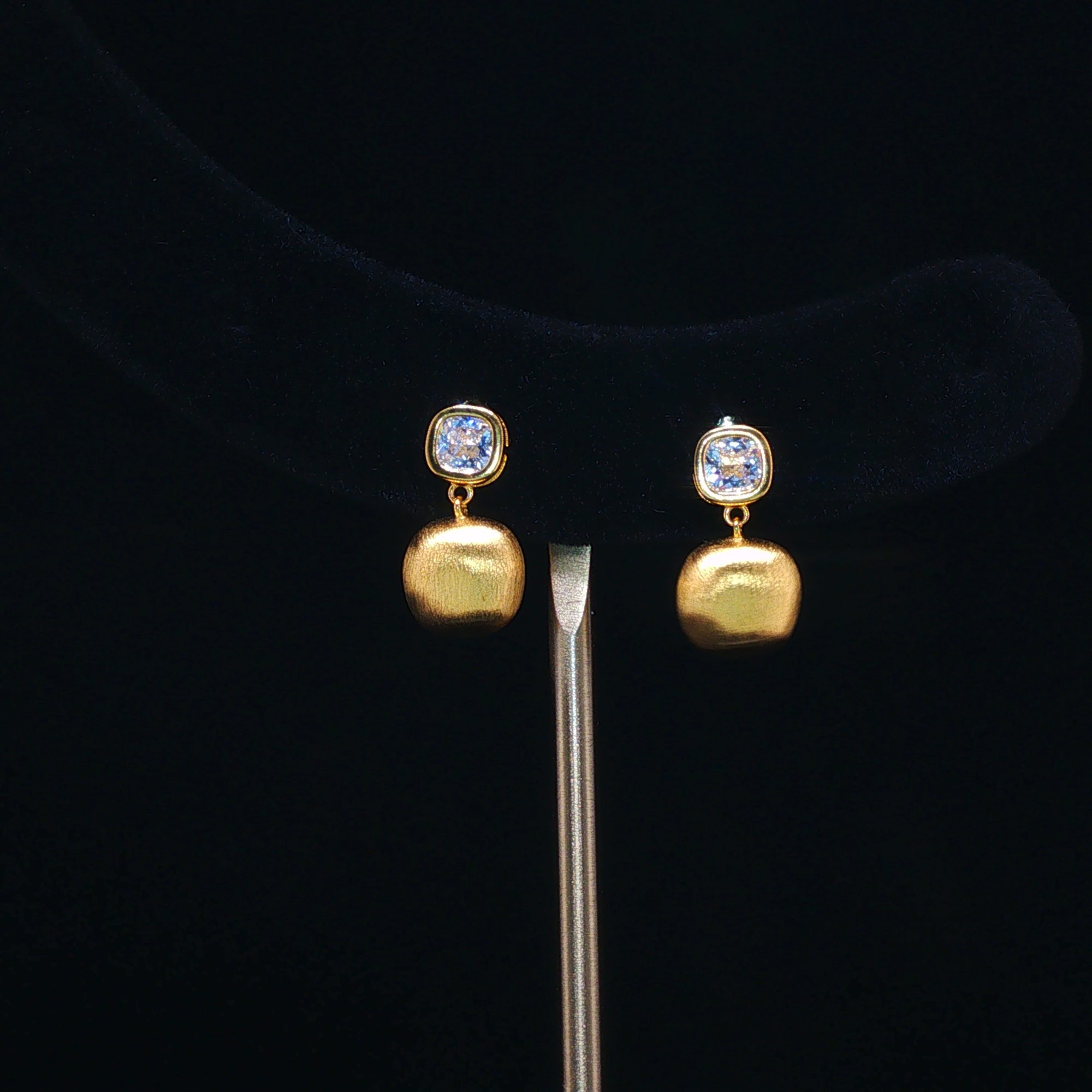 Gold Pebble Drop Studs - Crystal & Gold Pebble Drop Studs by SOLV