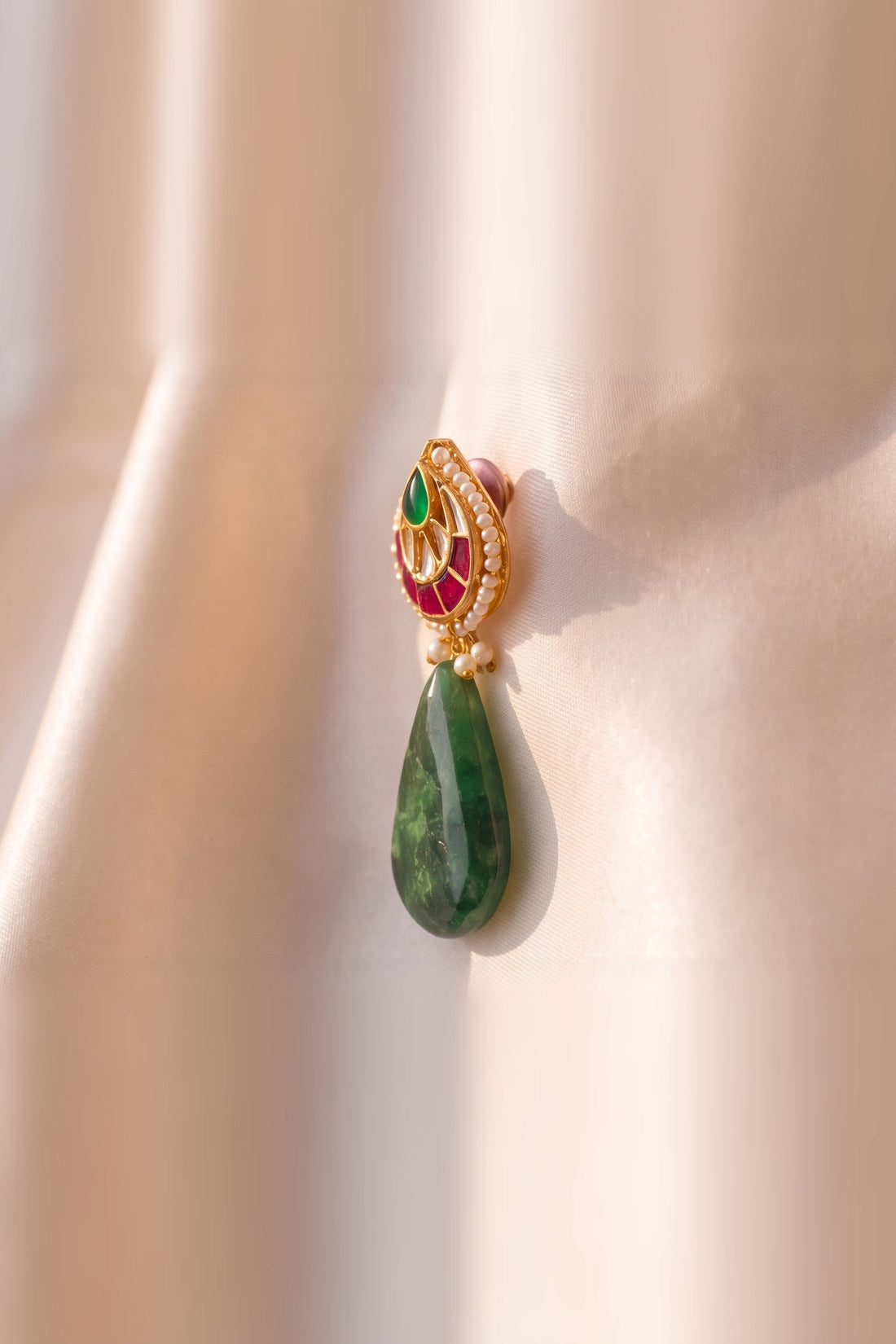 Vandana Necklace with Earrings